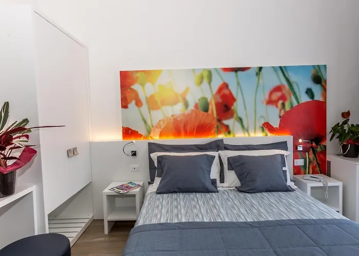 Wally Hotel
